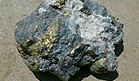 碳质铜钼矿石