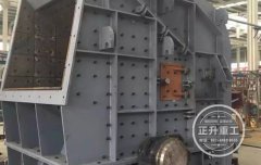 破碎机厂家介绍鹅卵石破碎机怎么选择？